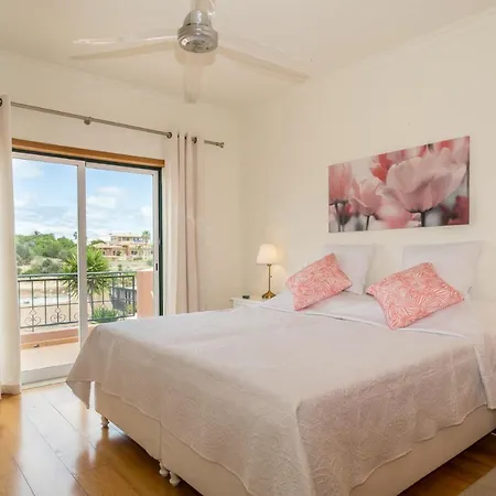 Casa Carinha Villa *
